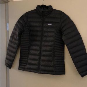 NWT Patagonia Women’s Lightweight Down Jacket